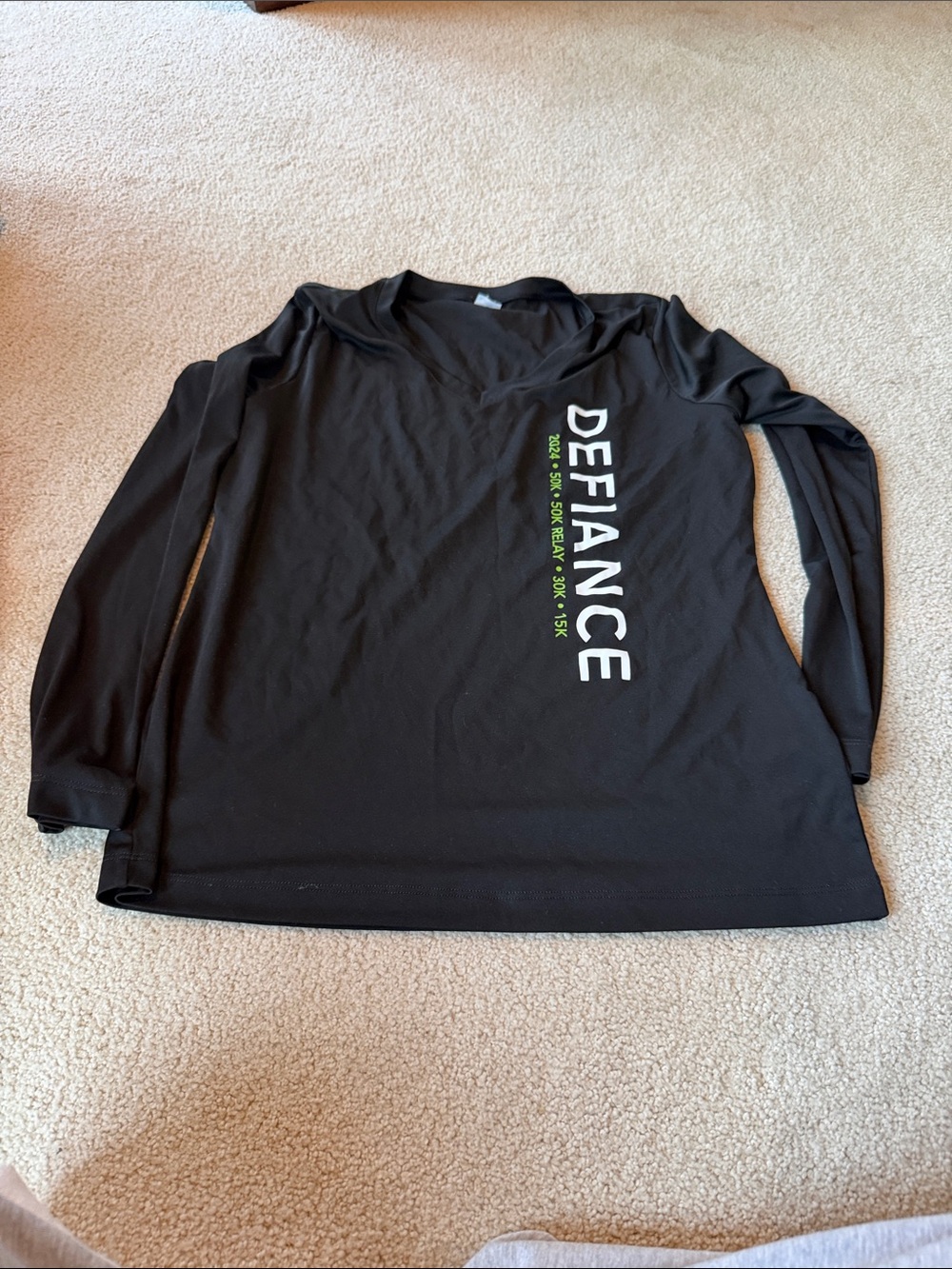 Men's Long-Sleeve Performance Shirt in Black